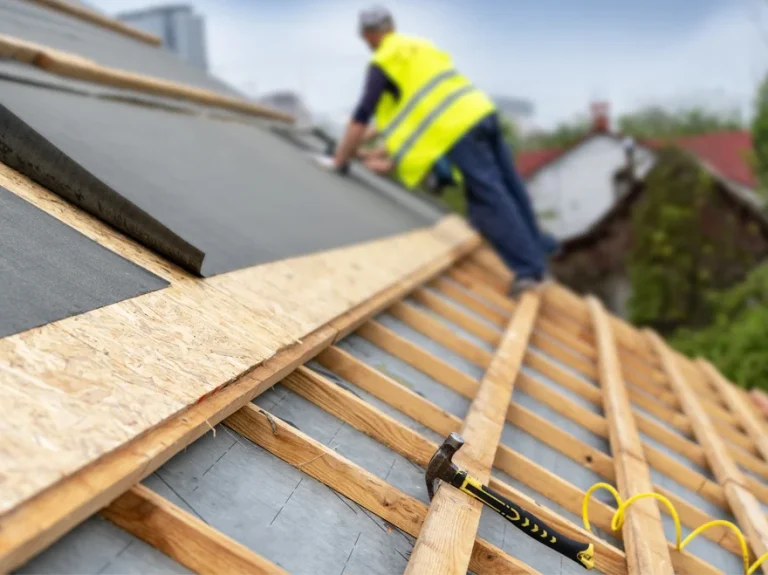 Roof Repair or Replacement: 4 Signs to Help You Decide | Summerville, SC