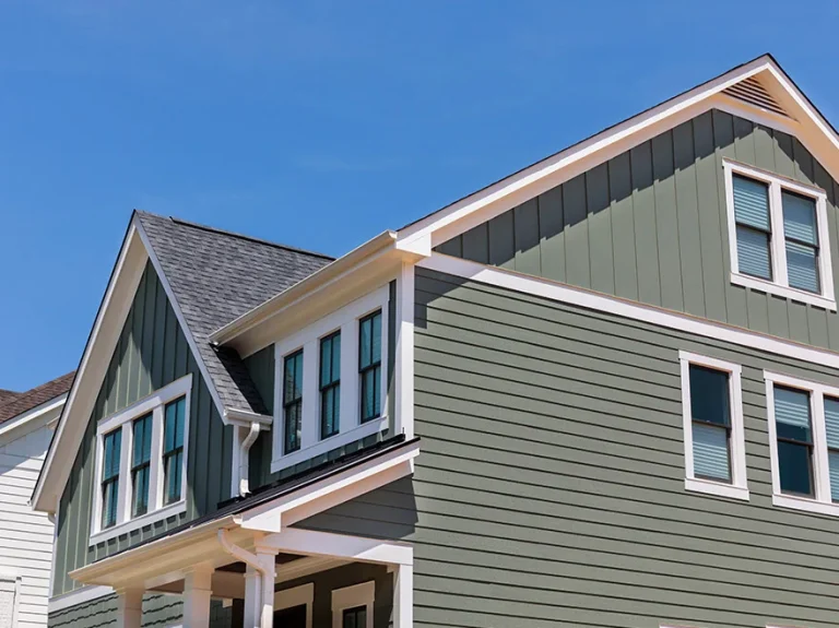 Choosing Between Vinyl and Fiber Cement Siding: A Guide for Charleston, SC Residents